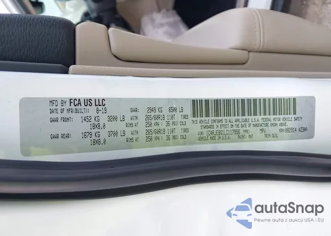 2020 Jeep Grand Cherokee Limited 4X2 from USA, damaged, VIN 1C4RJEBG1LC117956